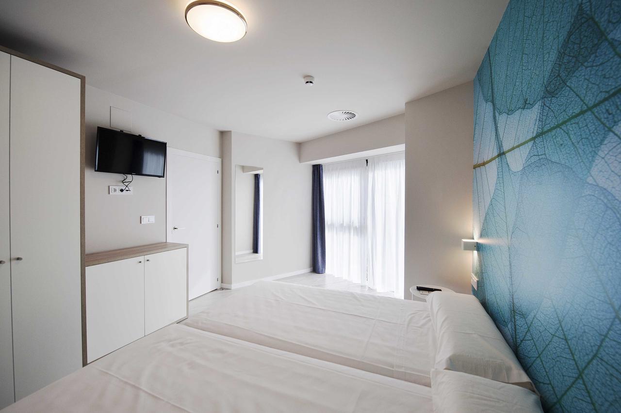 Apartamentos Divan Vitoria-Gasteiz Exterior foto