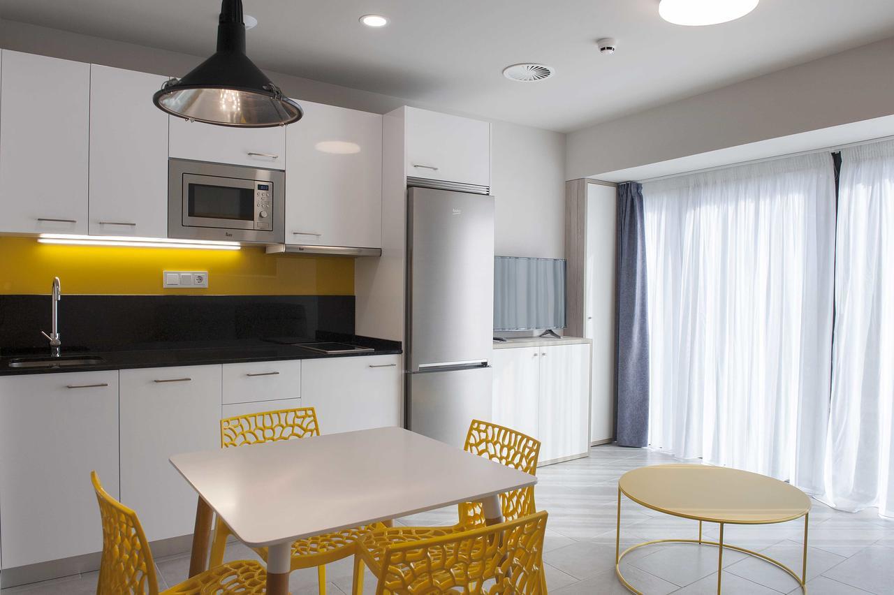Apartamentos Divan Vitoria-Gasteiz Exterior foto