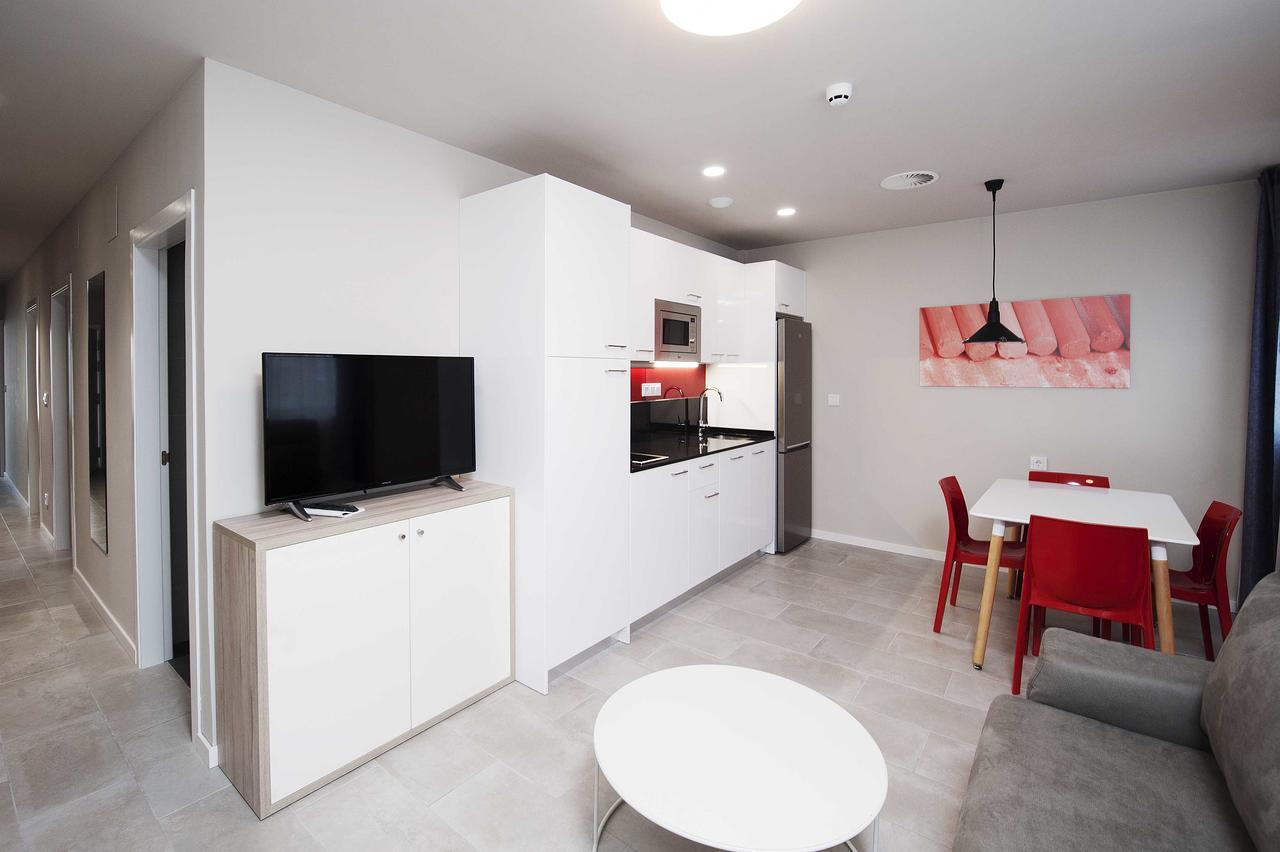 Apartamentos Divan Vitoria-Gasteiz Exterior foto